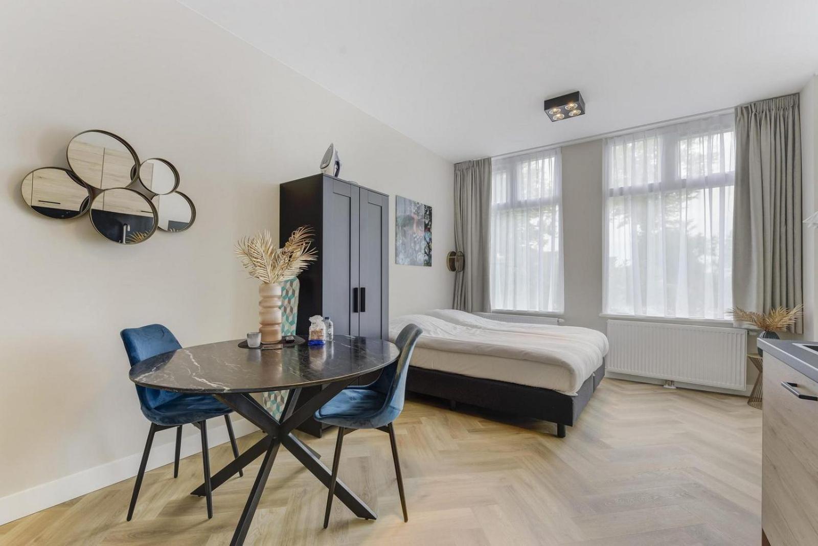 Novallure Short Stay Apartments Leidschendam Room photo